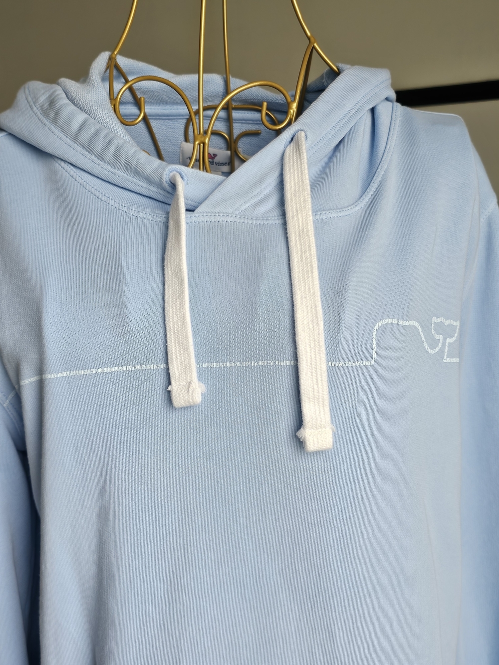 Vineyard Vines Light Blue Hoodie (M) - Picture 5 of 8